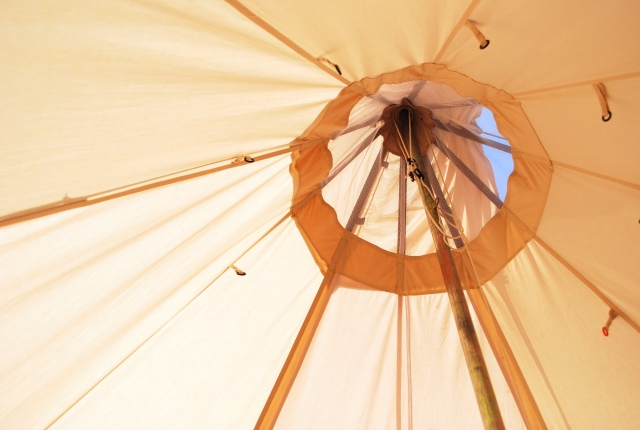 ソロキャンプのレイアウトはテント選びが重要